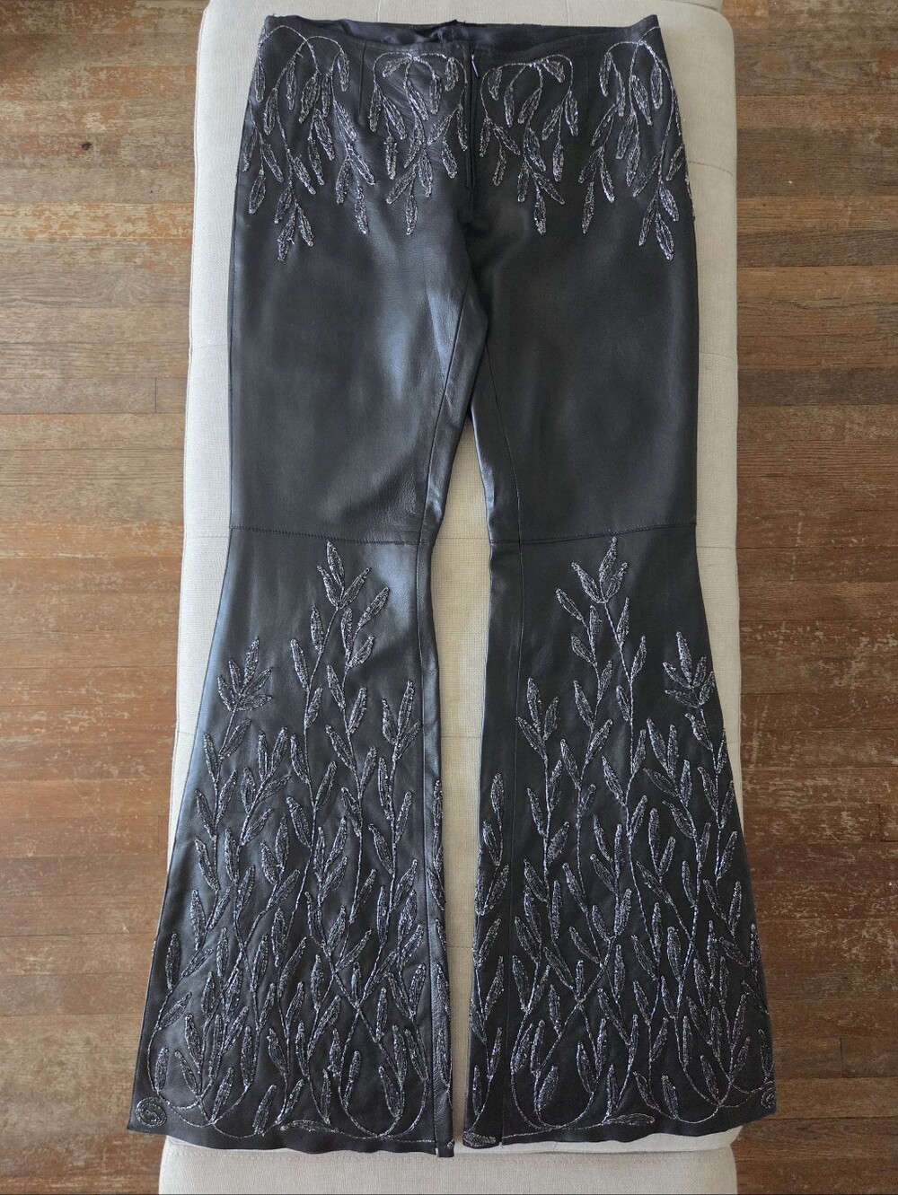 Gucci Tom Ford Vintage 1999 Embroudered Boot Cut Leather Pants. Size 38. US 0